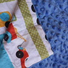 Cargar imagen en el visor de la galería, Toy Cars &amp; Blue Minky Weighted Blanket