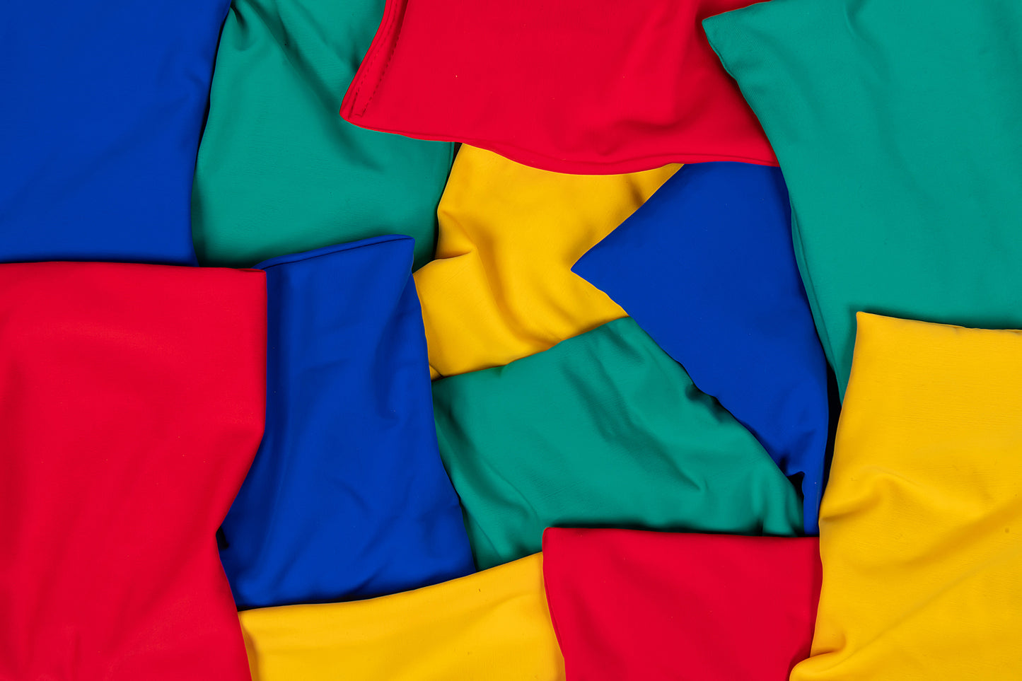 PUFES DE LYCRA ECONÓMICOS, 12 unidades