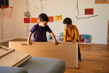 Cargar imagen en el visor de la galería, two boys playing with good wood ladder/ slider in natural colour